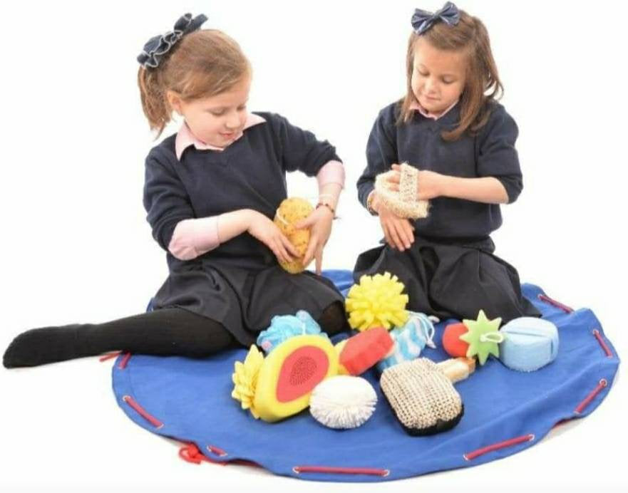 Grab Mat & Storage Bag (ideal for toys)