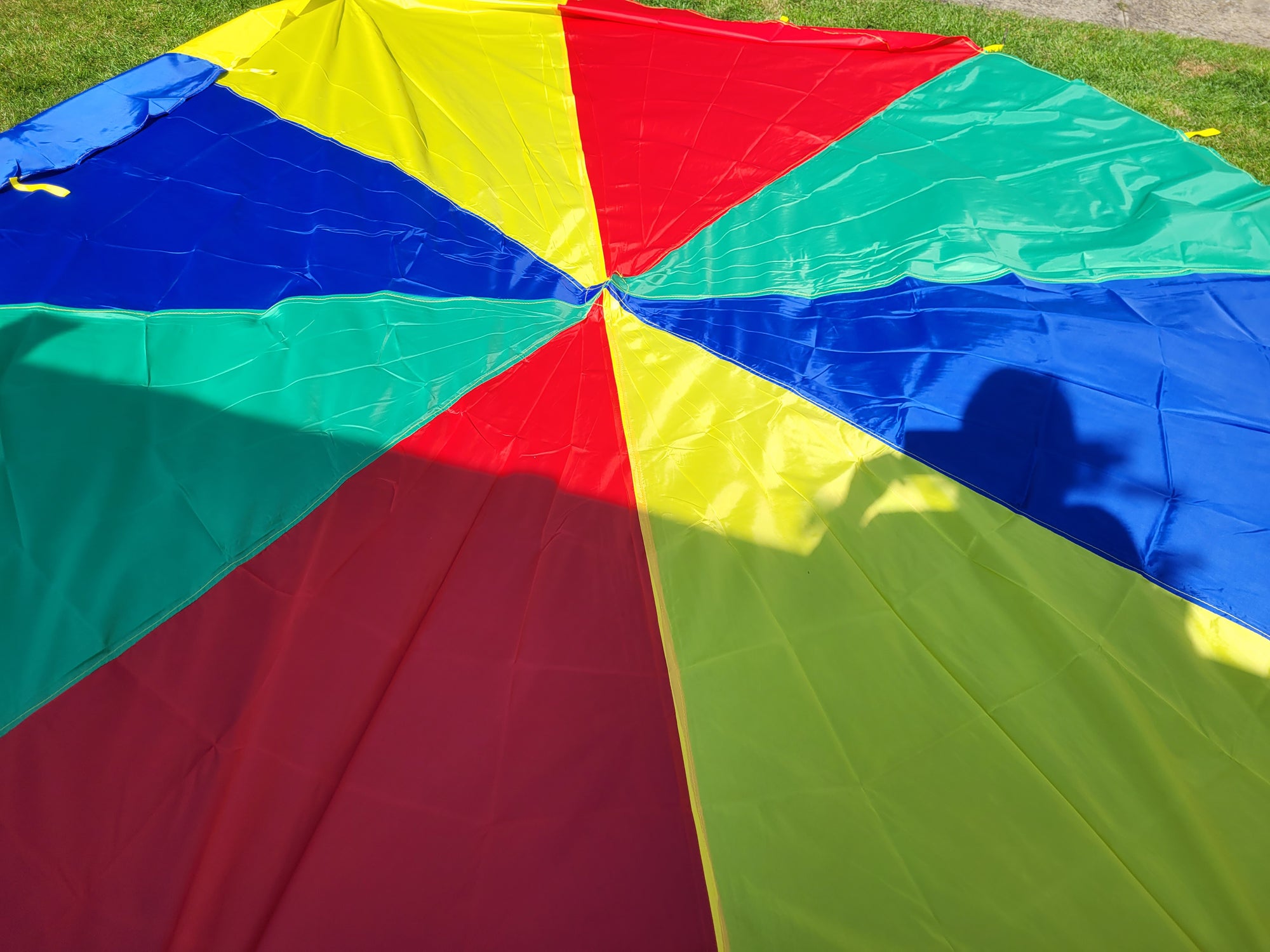 Childrens Parachute-Exercise, Team building, Playing Games, Turn Taking