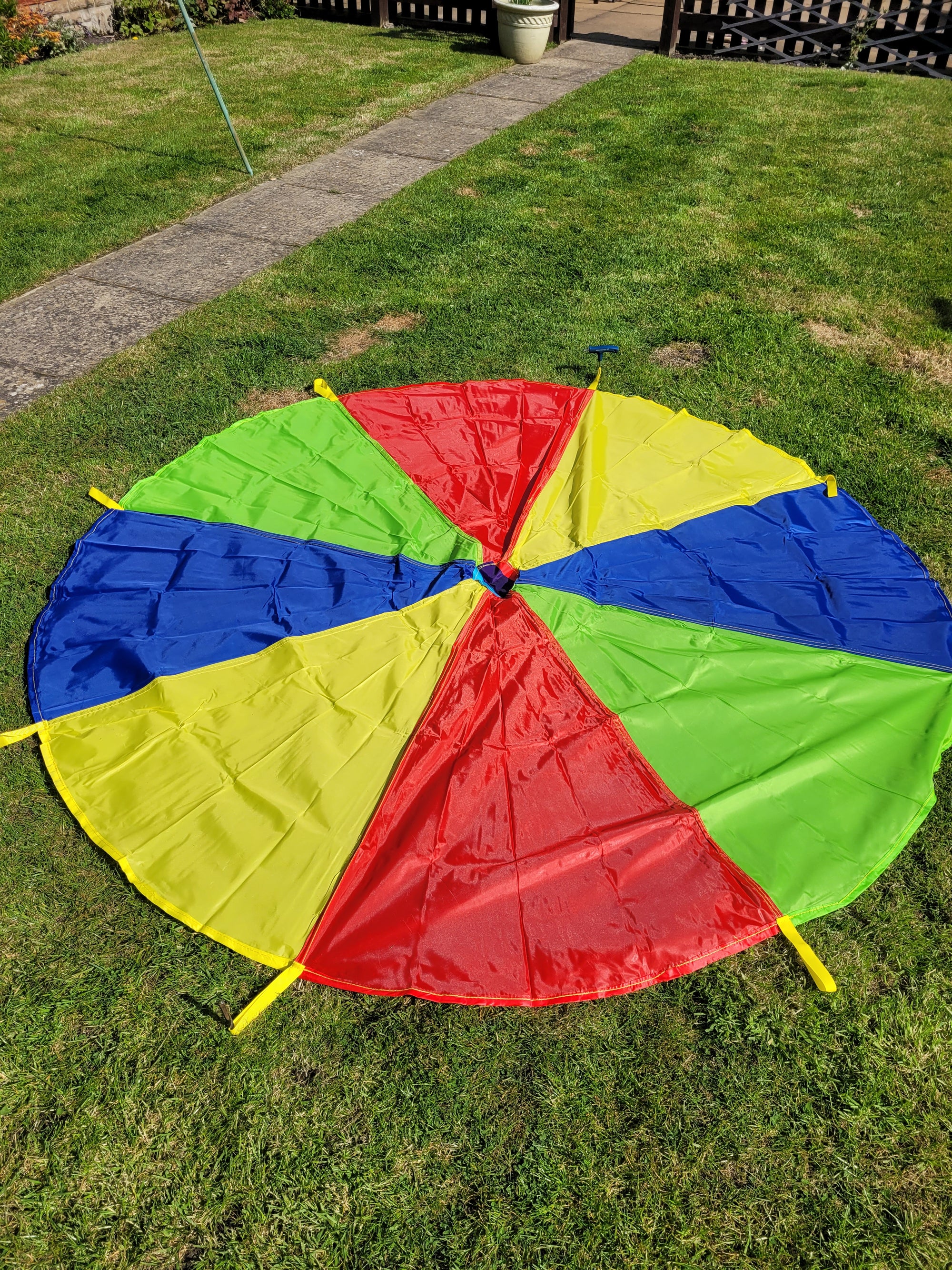 Childrens Parachute-Exercise, Team building, Playing Games, Turn Taking